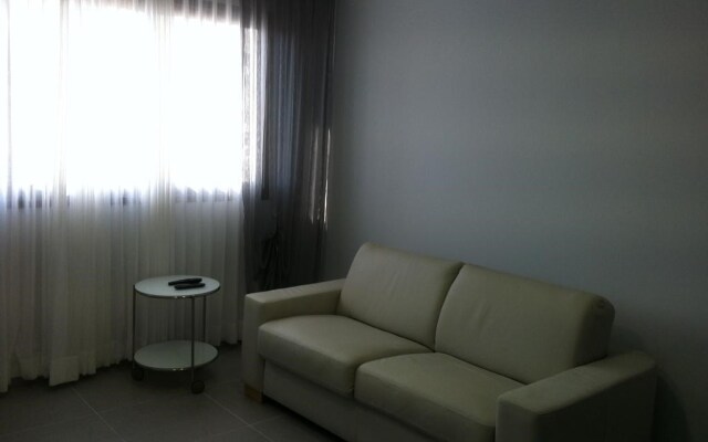 Ilsia Apartments - Martin Buber Street