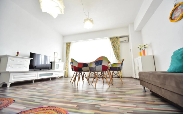 Mountain View Apartment