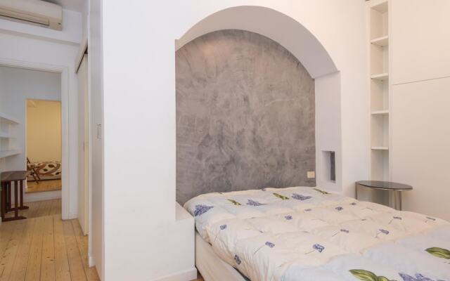 RSH Piazza Navona Terrace Hi Tech