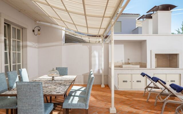 Gorgeous Villa in Vabriga With Private Pool & Garden