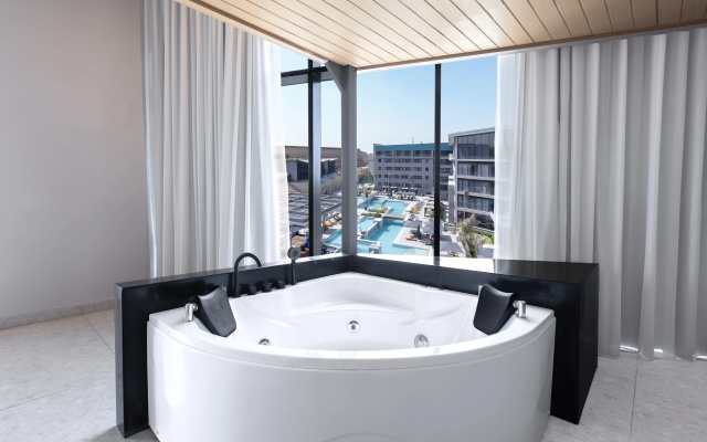 Hyatt Centric Cairo West