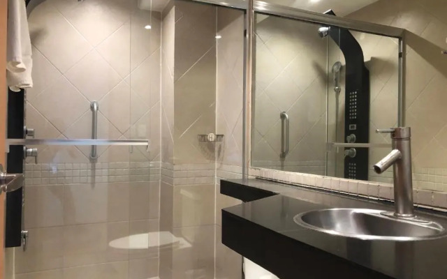 Suites Capri – Reforma 410