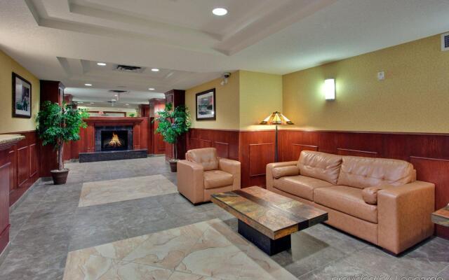 Holiday Inn Express Hotel & Suites Hinton, an IHG Hotel