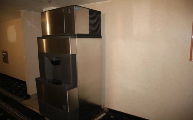 Bedford Plaza Hotel - Boston