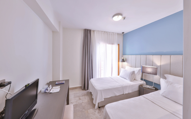 Hera Hotel