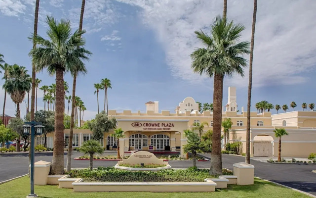 Crowne Plaza Phoenix - Chandler Golf Resort by IHG