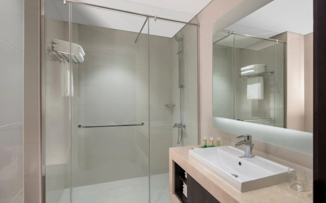 Hyatt Place Dubai Al Rigga Hotel & Residences