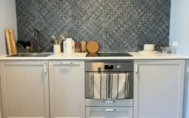 Baldursbra-Central Studio Apartment