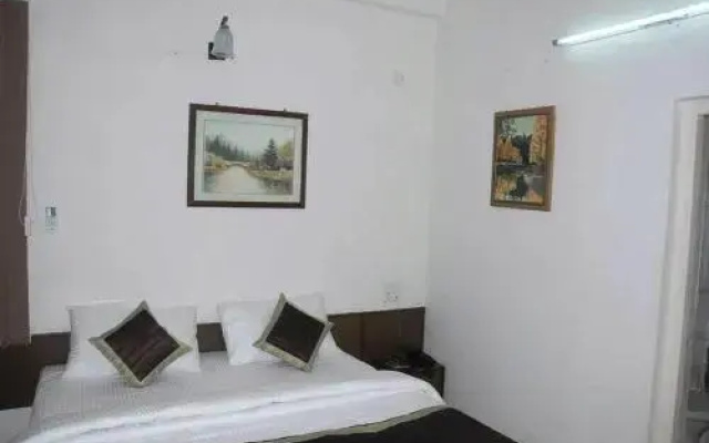 Hotel Sapphire