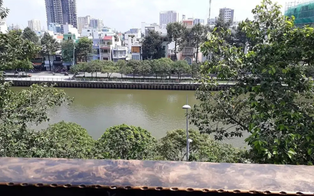 Sati Apartment Riverside