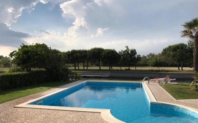 Beautiful Modern Villa in Albarella by Beahost