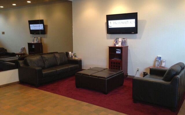 Highliner Hotel & Conference Centre