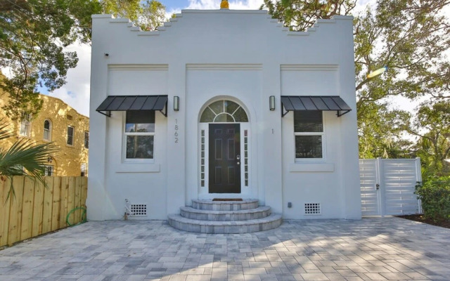 Walkable to Downtown - Casita 1