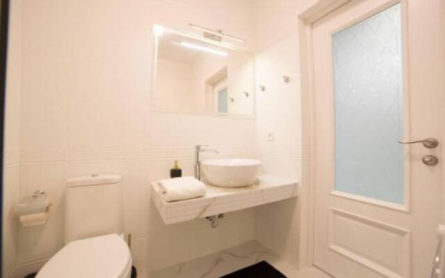 Luxury Apartment on Kulisha 36v