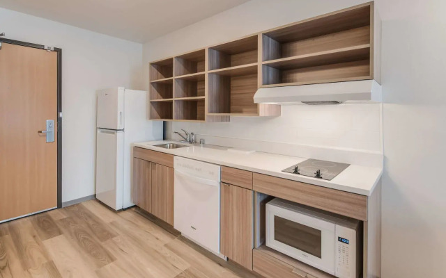 WoodSpring Suites Tri-Cities - Richland