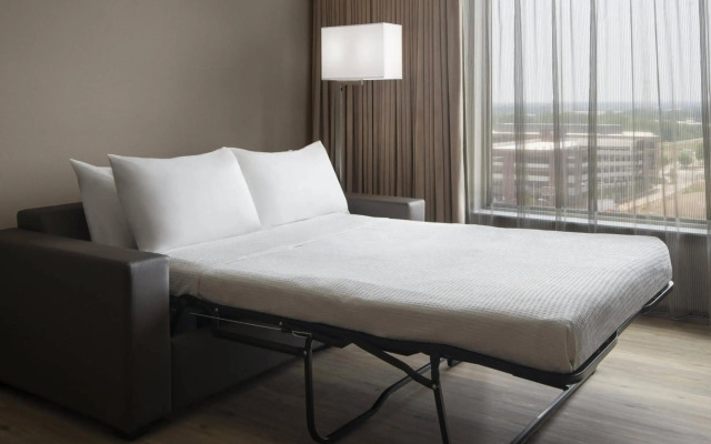 AC Hotel by Marriott Columbus Downtown