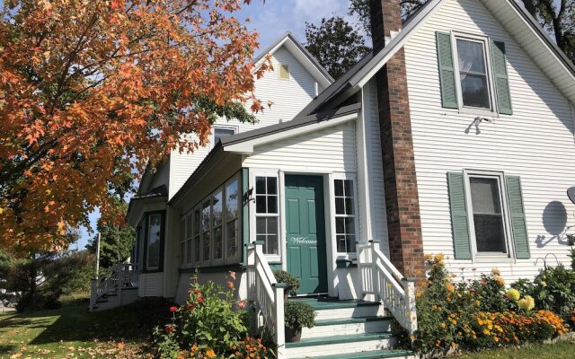 The Rendezvous Bed & Breakfast