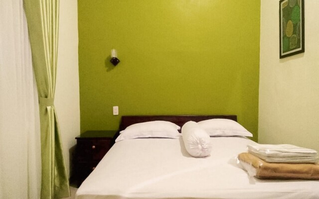 RedDoorz near Pantai Pandan Sibolga 2
