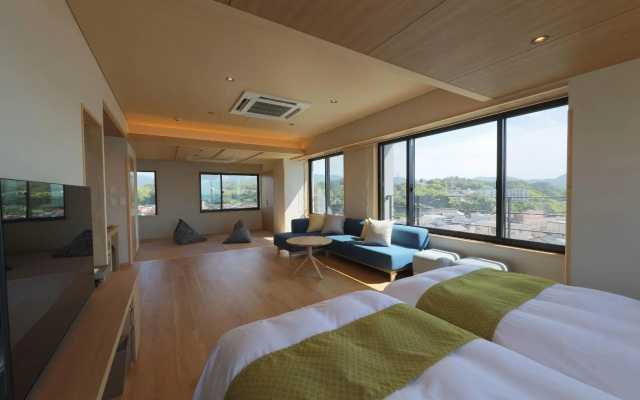 Oki Plaza Hotel