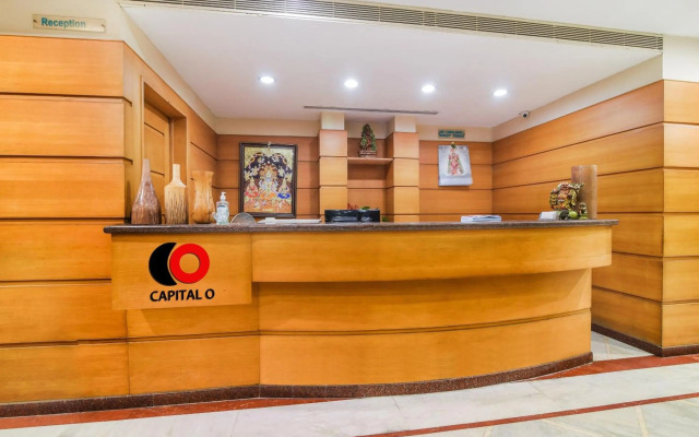 Super OYO Capital O 37664 Hotel Grand Plaza