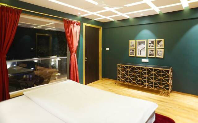 Vegas Villa by Shiloh Stays
