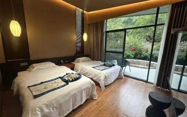 Wenquan Niaochao Hotel