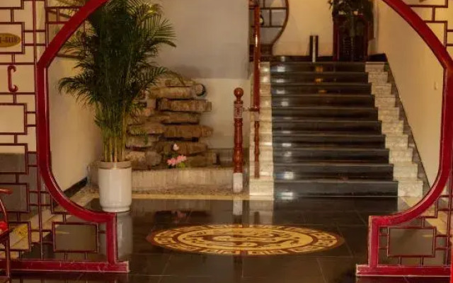 Linyi Yizhoufu Hotel