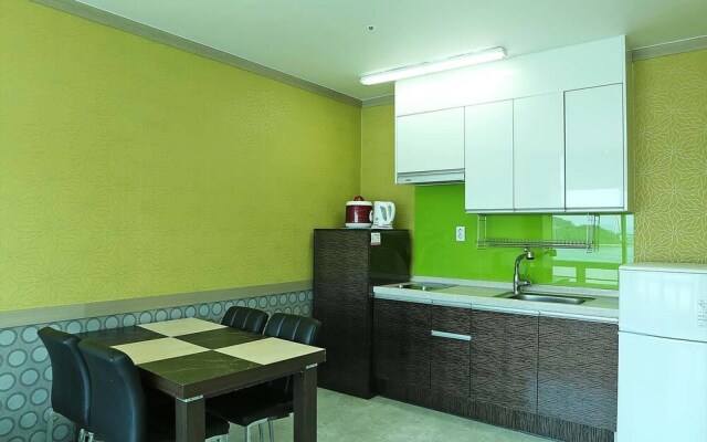 Yeosu Beach Pension