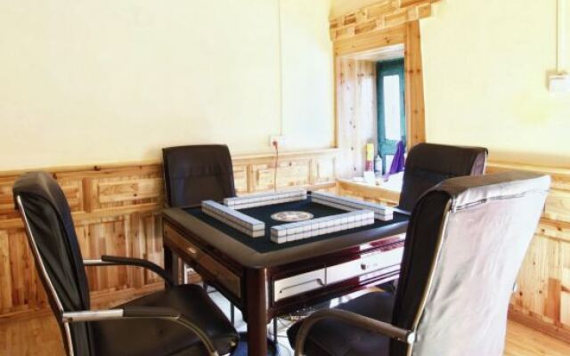 Danba County Gezuo Hotel