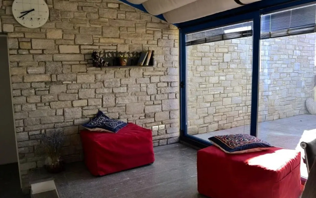Casa Azalea Rossa