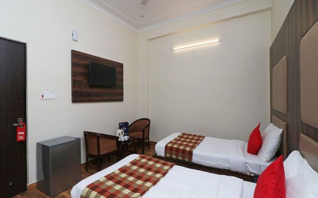 OYO 12126 Hotel Shagun Residency