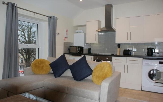 Coastal City Rooms - Uplands