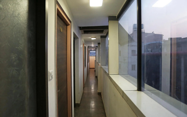 OYO 4940 Hotel Sea Rock