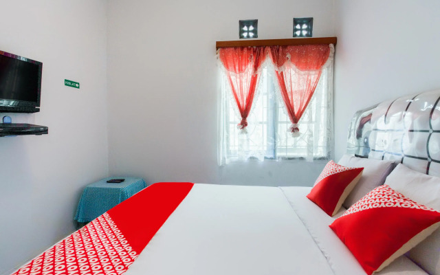 Putri Residence Syariah by OYO Rooms