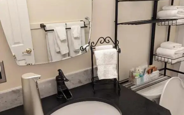 Suites On King