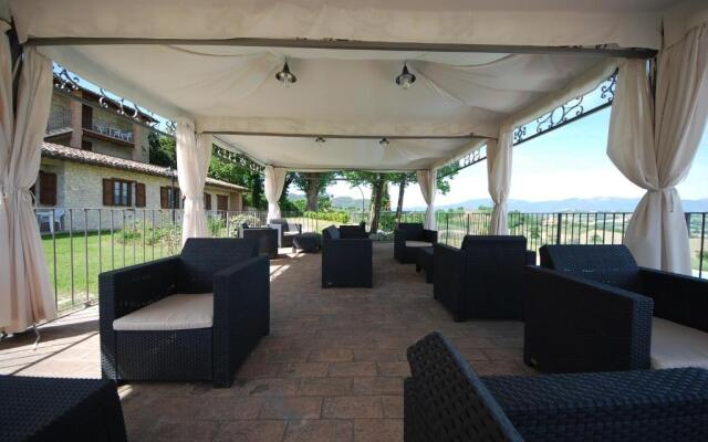 Spoleto by the Pool