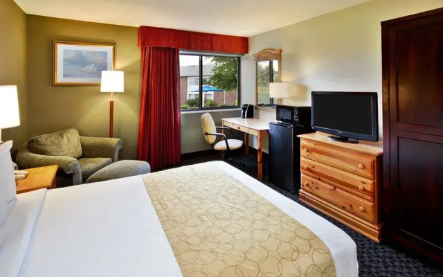 Ramada Seekonk/Providence Area