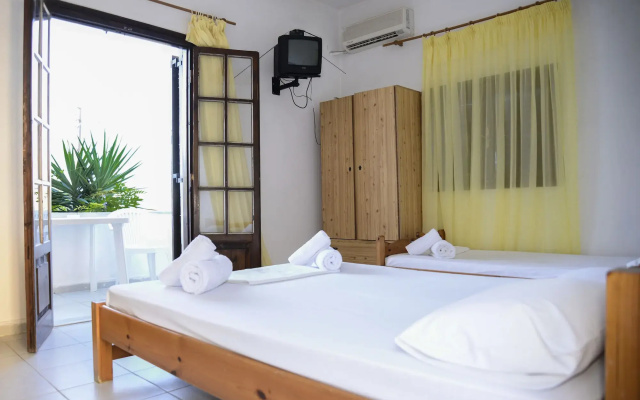Corfu Room Apartment in the Center of the Island