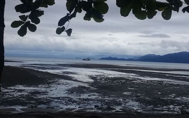 Posada Playa Bonita En Jovi