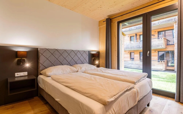 Apartment With Finnish Sauna and Pool