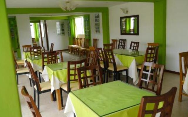 Hotel Villegas III