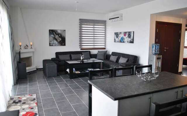 Villa Juliet by Amy Villas