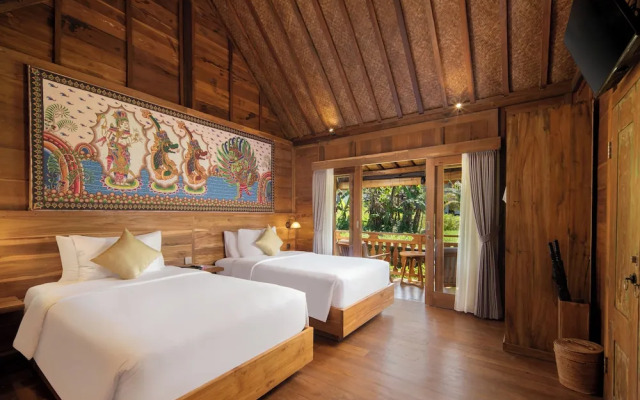 Devani Resort Sidemen