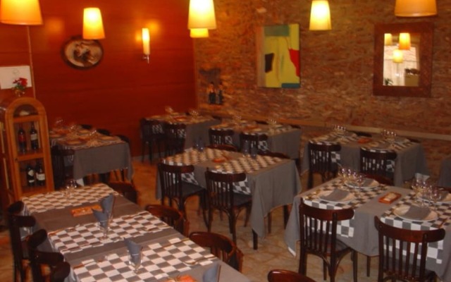 Hostal Restaurante Arasa
