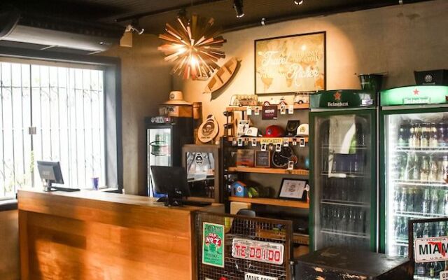 Ôvibe Party Hostel & Arts