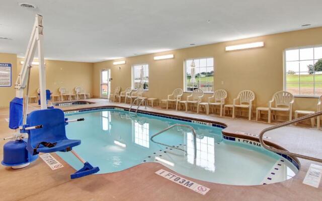 Cobblestone Hotel & Suites - Waynesboro