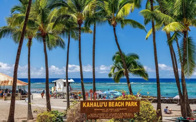 Kahaluu Bay Villas 304