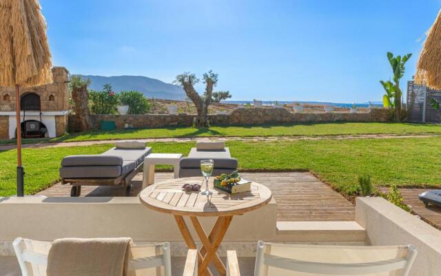Pyrgos Blue