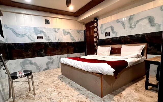 Hotel Raghunandan Inn