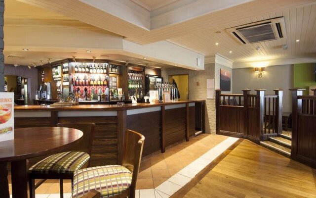 Premier Inn Leeds / Bradford Airport